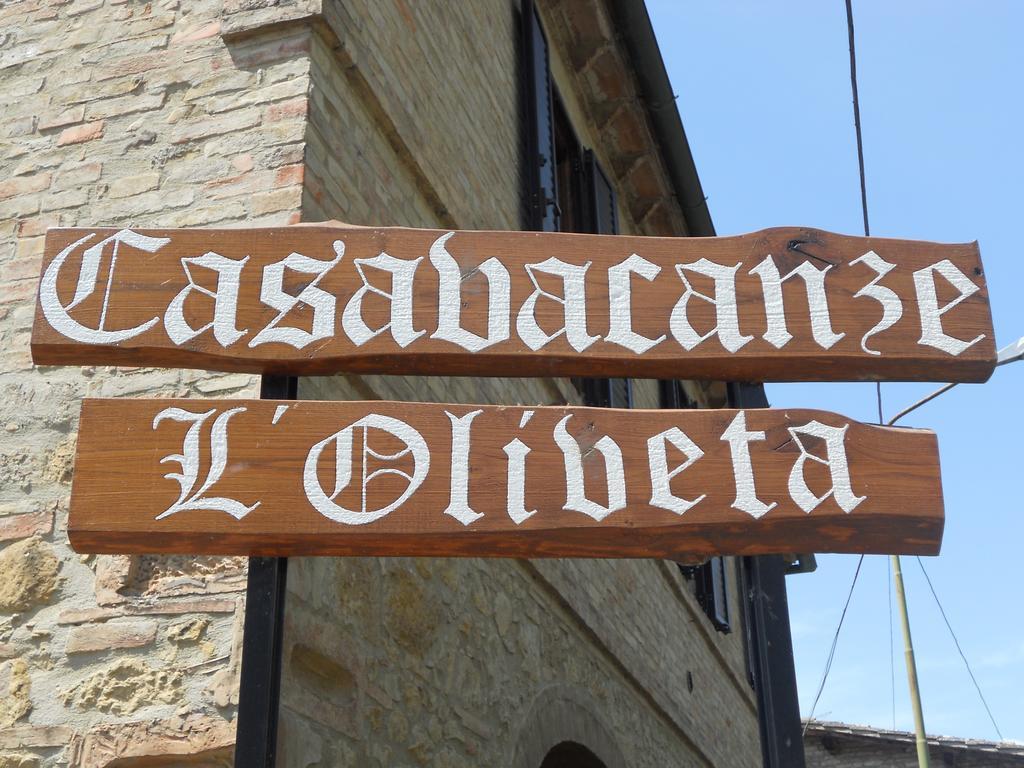 Casa Vacanze L'Oliveta Siena Exterior photo