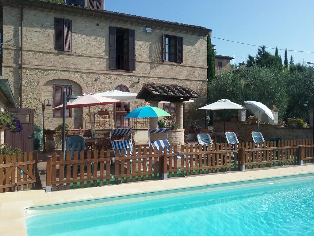 Casa Vacanze L'Oliveta Siena Exterior photo