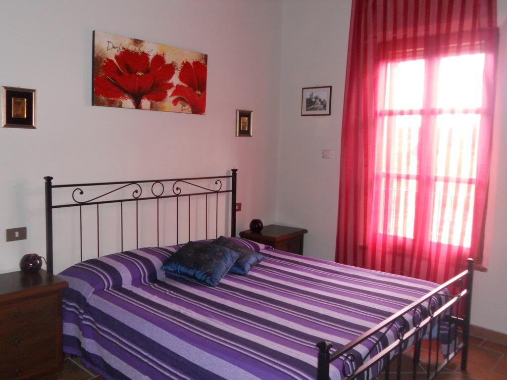 Casa Vacanze L'Oliveta Siena Exterior photo