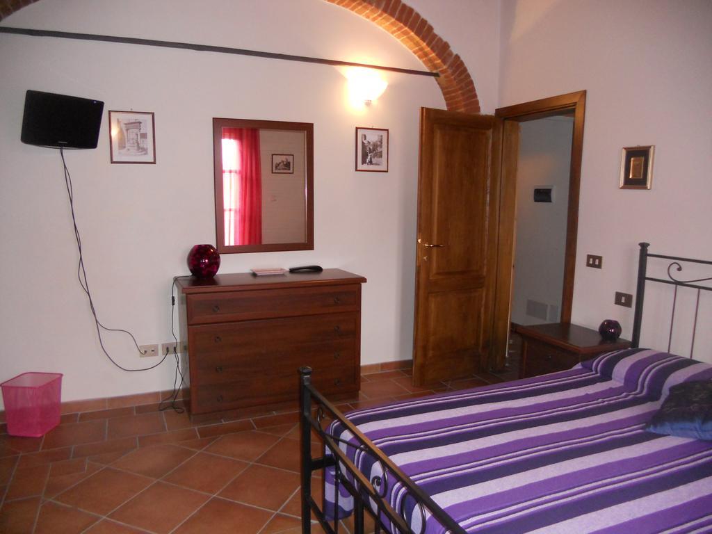 Casa Vacanze L'Oliveta Siena Exterior photo