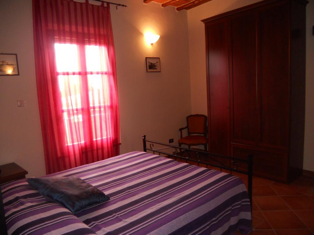 Casa Vacanze L'Oliveta Siena Exterior photo