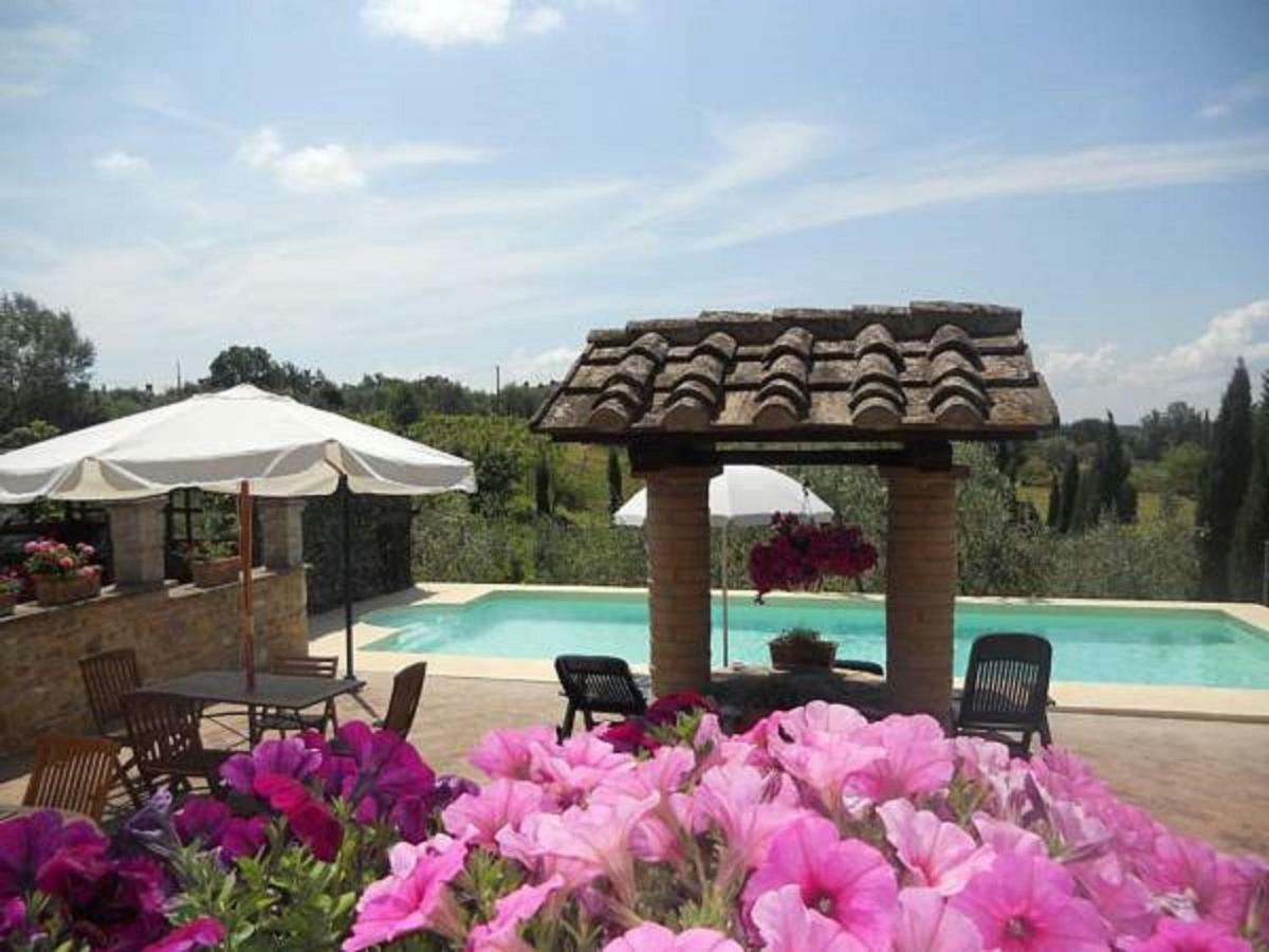 Casa Vacanze L'Oliveta Siena Exterior photo